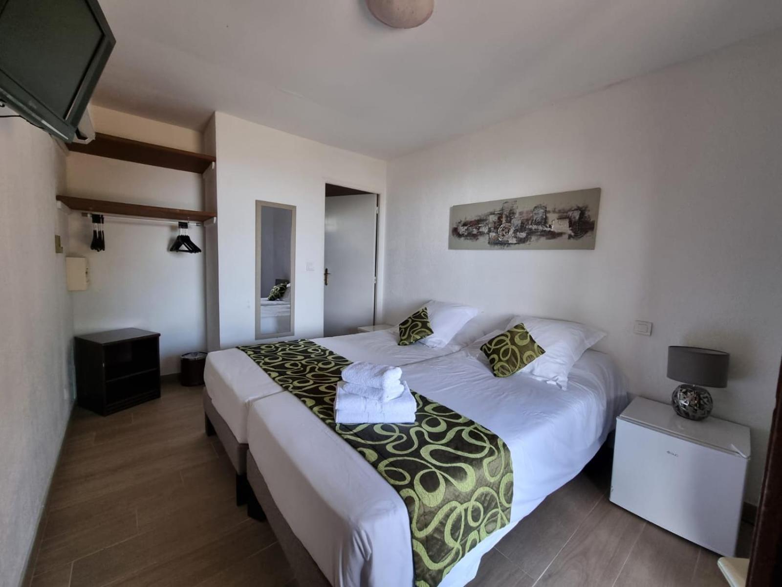 Bungalows Du Maquis Порто-Веккьо Экстерьер фото