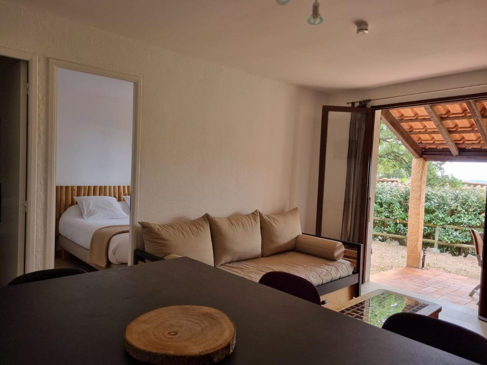 Bungalows Du Maquis Порто-Веккьо Экстерьер фото
