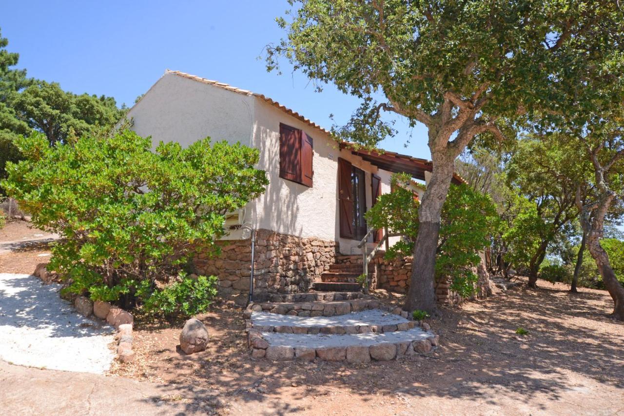 Bungalows Du Maquis Порто-Веккьо Экстерьер фото