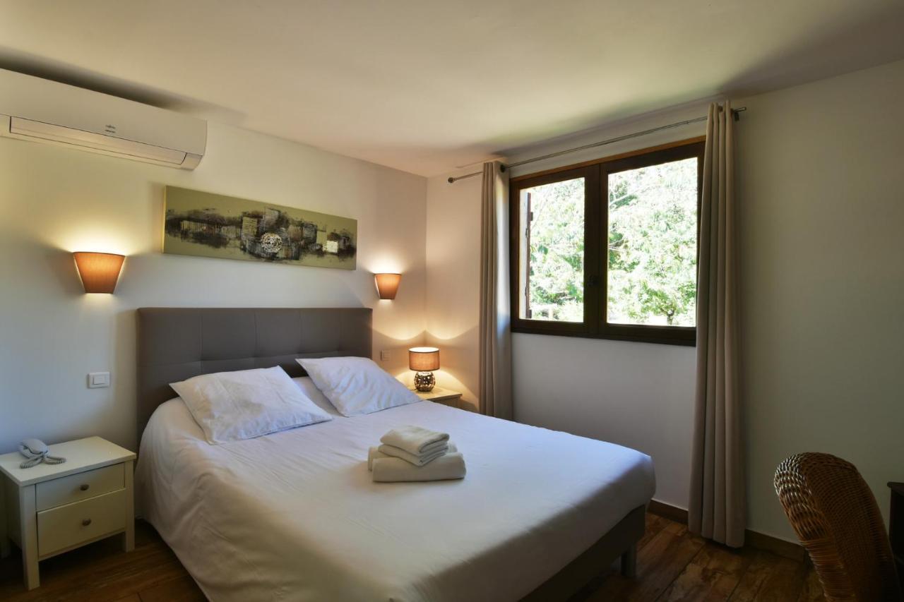 Bungalows Du Maquis Порто-Веккьо Экстерьер фото